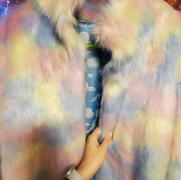 Blackmilk Nwot Rainbow Furbulous - Picture 4 of 8